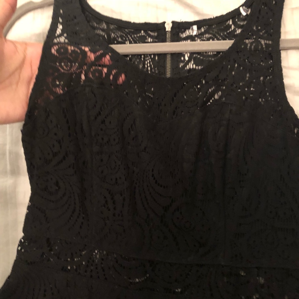 Dress - Picture 5 of 6